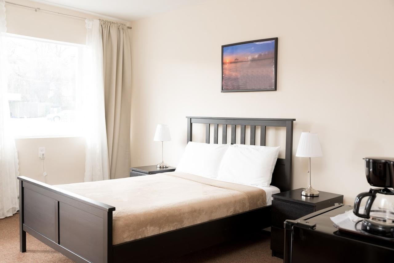 الإسكندرية، فيرجينيا Moon Inn Hotel المظهر الخارجي الصورة