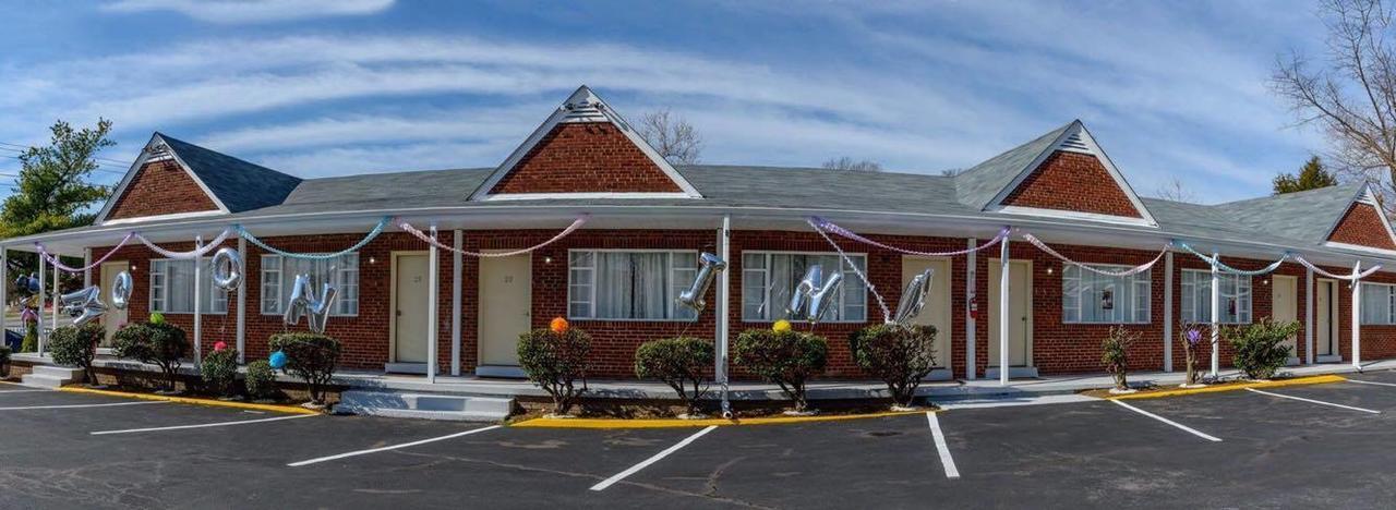 الإسكندرية، فيرجينيا Moon Inn Hotel المظهر الخارجي الصورة